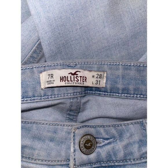 Hollister Light Wash Cropped Jeans With Embroidery Size 7 - Picture 8 of 13